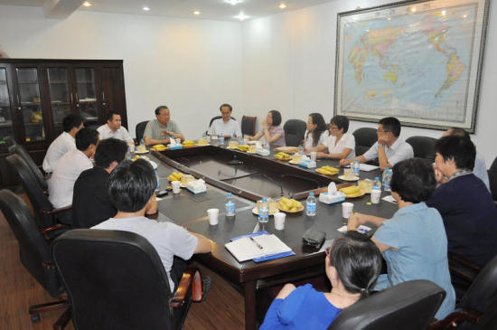 新加坡圣公会周贤正大主教访问华东神学院 新加坡圣公会周贤正大主教访问华东神学院