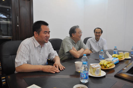 新加坡圣公会周贤正大主教访问华东神学院 新加坡圣公会周贤正大主教访问华东神学院