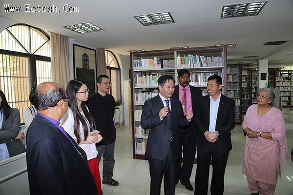 华东神学院接待巴基斯坦教会代表团 华东神学院接待巴基斯坦教会代表团