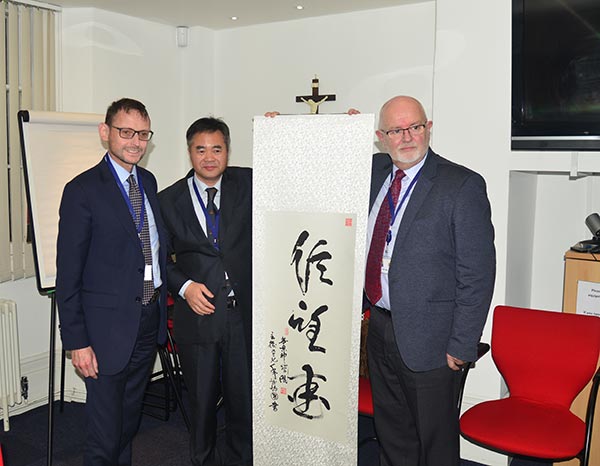 л������ʦ���ŷ���Ӣ���Ͱ������̻�