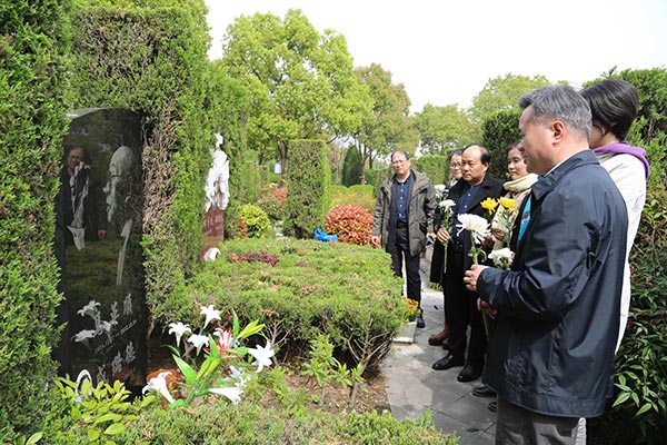 ������ѧԺʦ��Ϊ��ҫ�ڵȻ�����ǰ��ɨĹ