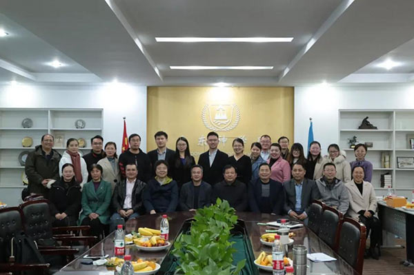 л����Ժ������רְ��ʦ��ɽ������ѧϰ