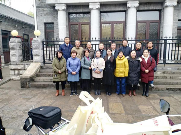 л����Ժ������רְ��ʦ��ɽ������ѧϰ