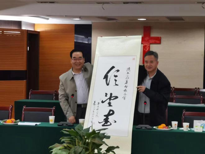 ������ѧԺ��ѧ���Ʊ�ҵ�����а�����������